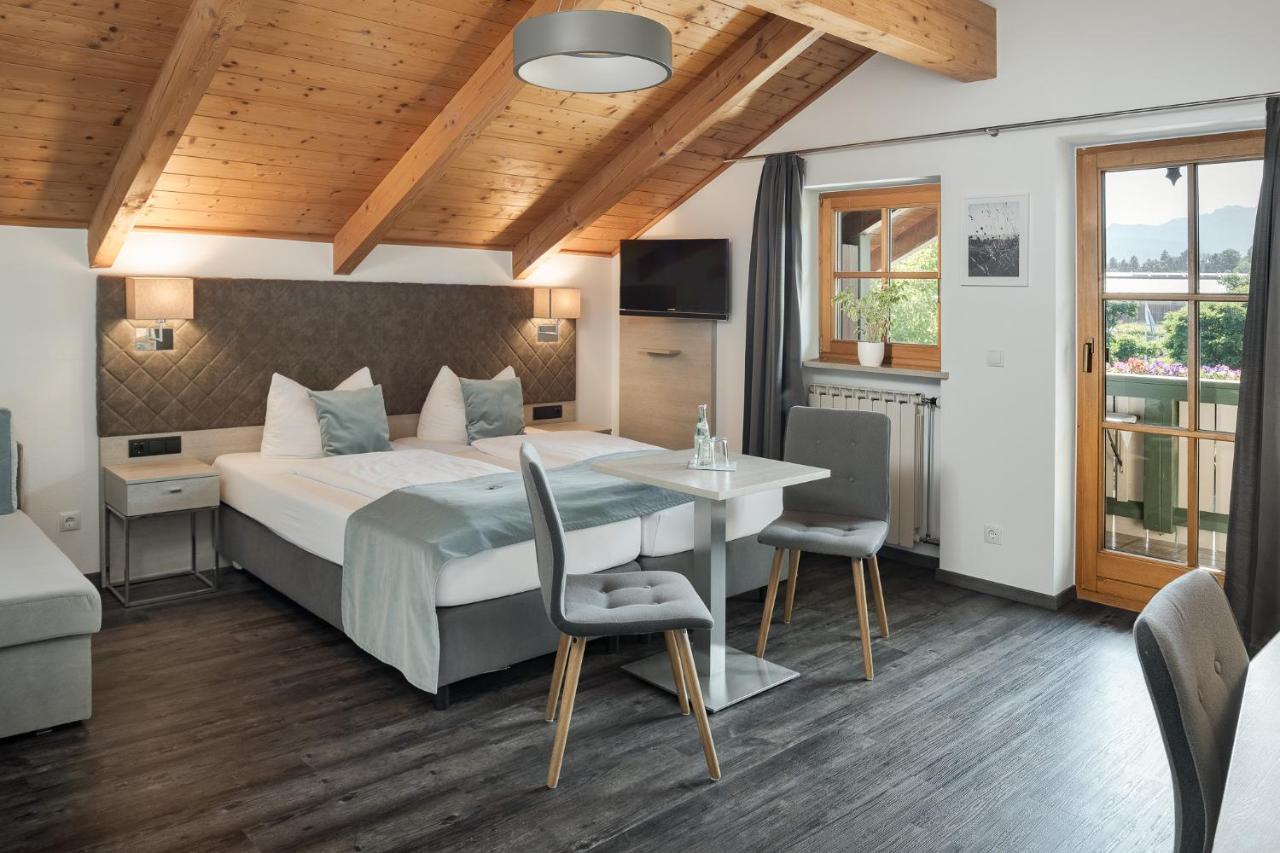 Hotel Garni Moewe Am See Prien am Chiemsee Exterior foto