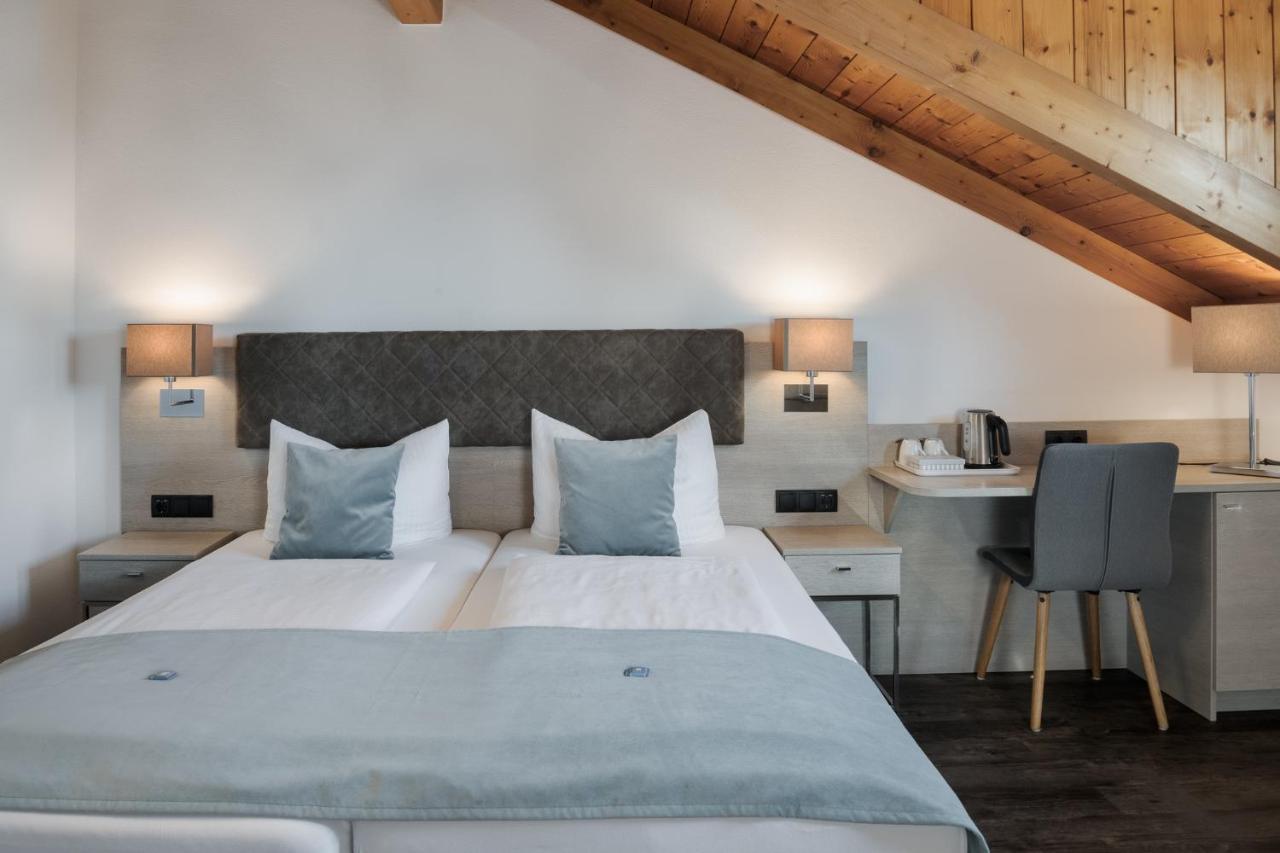 Hotel Garni Moewe Am See Prien am Chiemsee Exterior foto