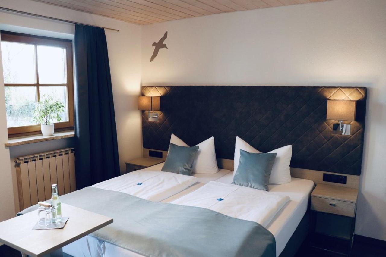 Hotel Garni Moewe Am See Prien am Chiemsee Exterior foto